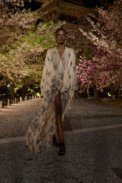 Look 59